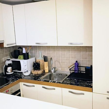 As Lucana Apartment - Ground Floor วิส ภายนอก รูปภาพ