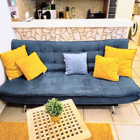 As Lucana Apartment - Ground Floor วิส ภายนอก รูปภาพ